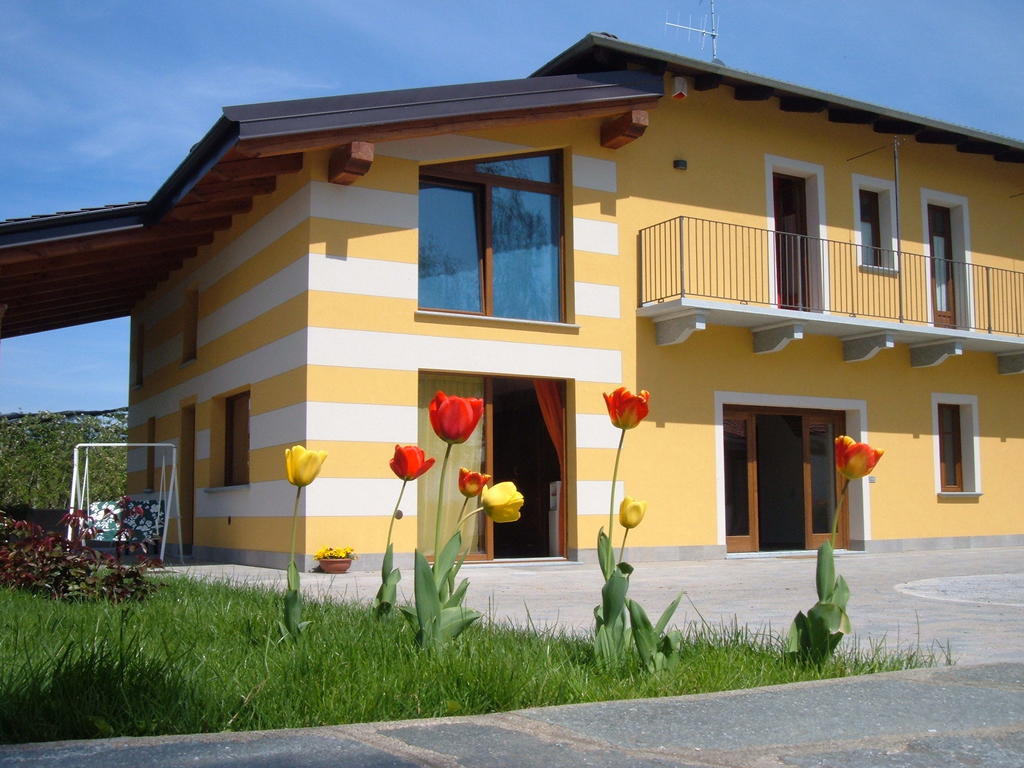 Agriturismo Fior Di Campo Dronero Exteriör bild